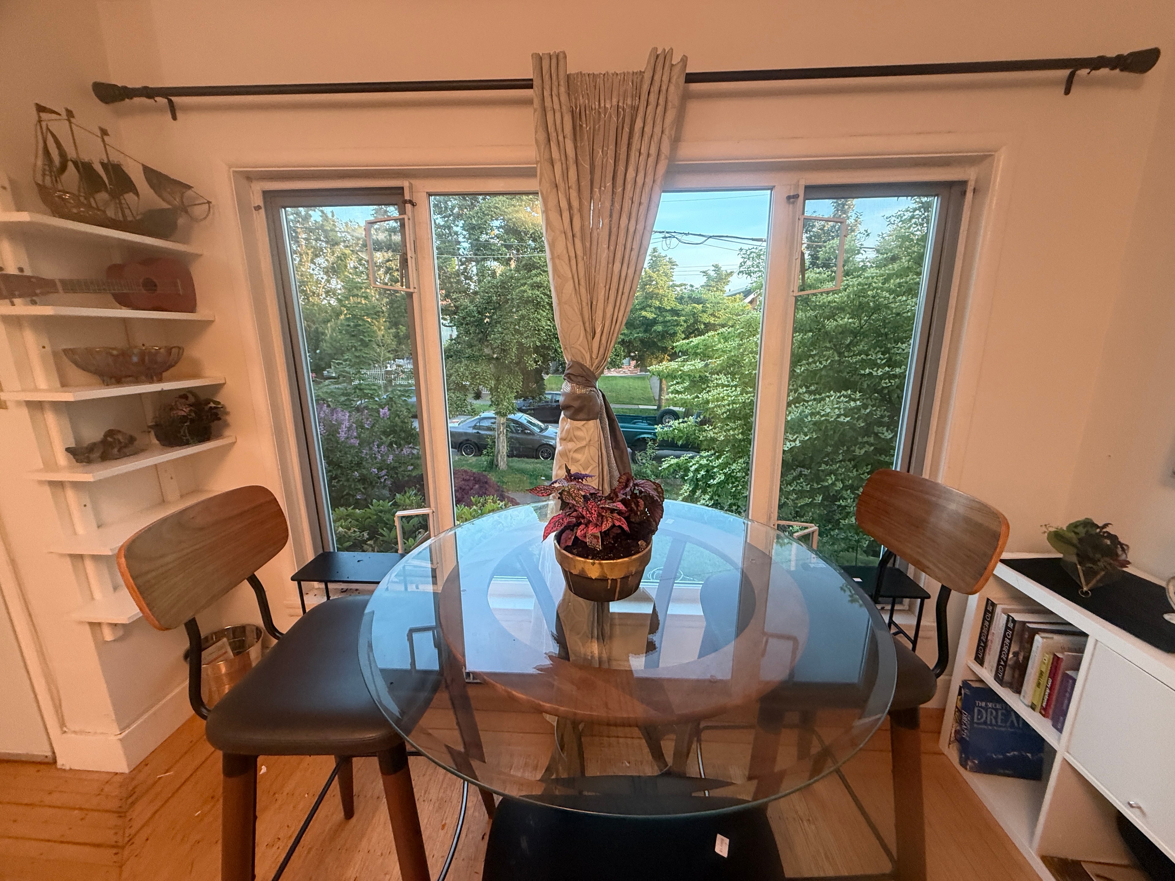 East Vancouver Getaway